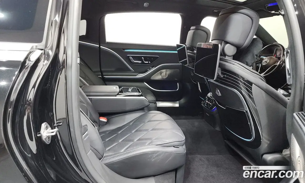 Mercedes-Benz S-Class 2022 4.0 автомат (гидро), фото 17