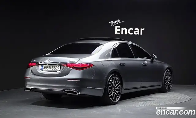 Mercedes-Benz S-Class 2022 4.0 автомат (гидро), миниатюра 1