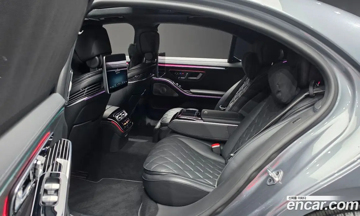 Mercedes-Benz S-Class 2022 4.0 автомат (гидро), фото 16