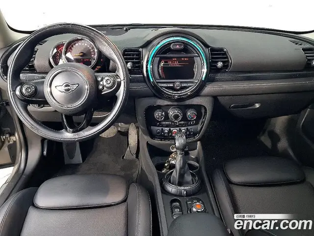 Mini Clubman 2017 2.0 автомат (гидро), миниатюра 5