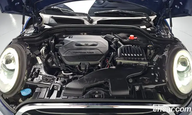 Mini Cooper 2015 1.5 автомат (гидро), миниатюра 6 Mini Cooper 2015 1.5 автомат (гидро), миниатюра 6