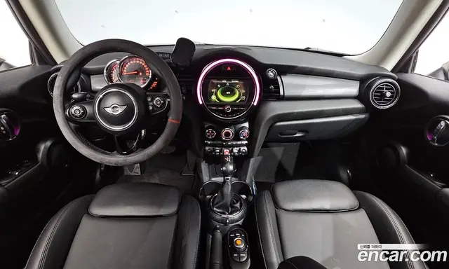 Mini Cooper 2015 1.5 автомат (гидро), миниатюра 7 Mini Cooper 2015 1.5 автомат (гидро), миниатюра 7