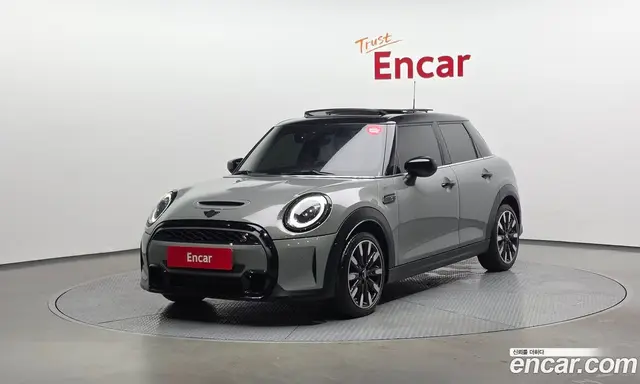 Mini Cooper 2021 2.0 автомат (гидро), миниатюра 1