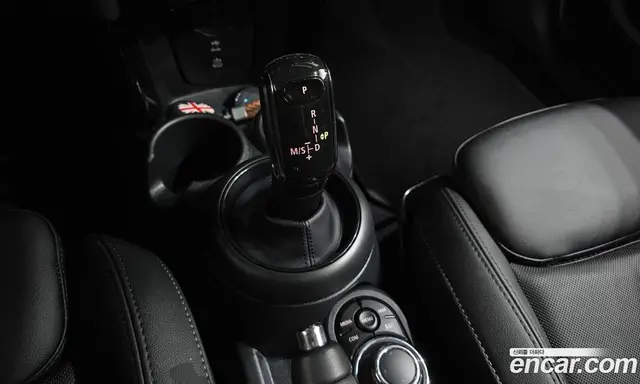 Mini Cooper 2023 1.5 автомат (гидро), миниатюра 12