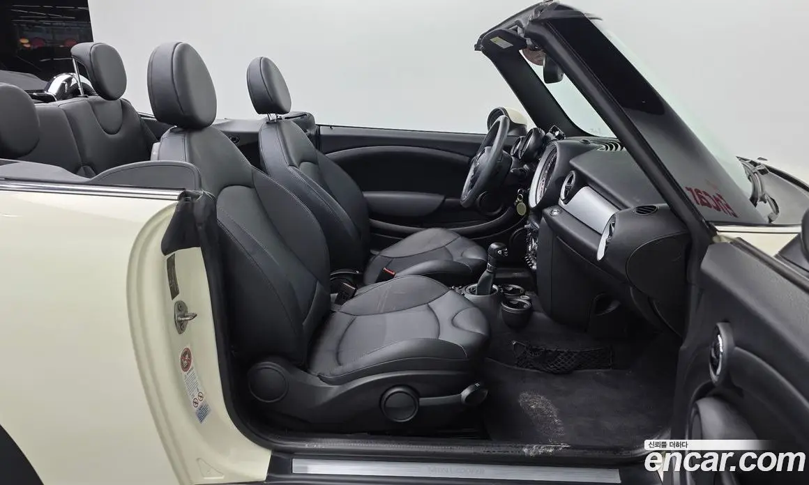 Mini Cooper Convertible 2015 1.6 автомат (гидро), фото 11 Mini Cooper Convertible 2015 1.6 автомат (гидро), фото 11