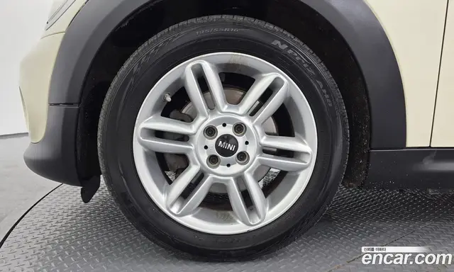 Mini Cooper Convertible 2015 1.6 автомат (гидро), миниатюра 5 Mini Cooper Convertible 2015 1.6 автомат (гидро), миниатюра 5