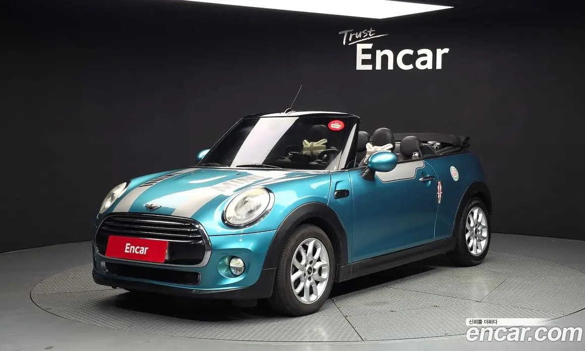 Mini Cooper Convertible 2018 1.5 автомат (гидро), фото 1 Mini Cooper Convertible 2018 1.5 автомат (гидро), фото 1