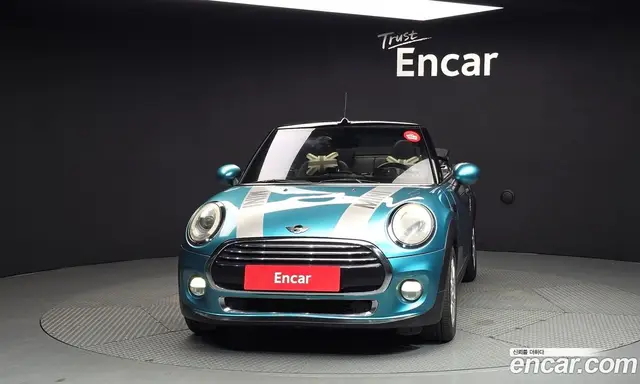Mini Cooper Convertible 2018 1.5 автомат (гидро), миниатюра 3 Mini Cooper Convertible 2018 1.5 автомат (гидро), миниатюра 3