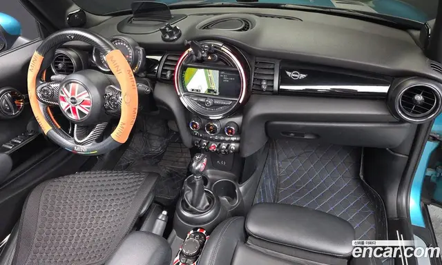 Mini Cooper Convertible 2018 1.5 автомат (гидро), миниатюра 7 Mini Cooper Convertible 2018 1.5 автомат (гидро), миниатюра 7