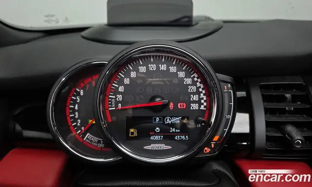 Mini Cooper Convertible 2020 2.0 автомат (гидро), миниатюра 11 Mini Cooper Convertible 2020 2.0 автомат (гидро), миниатюра 11
