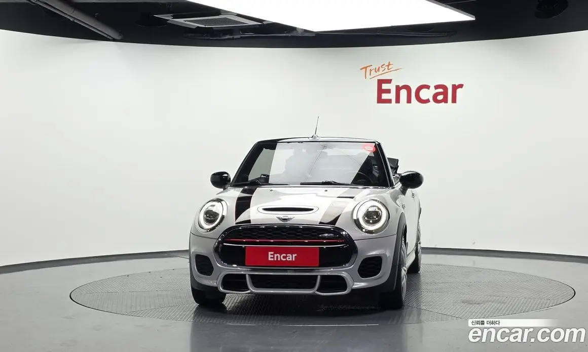 Mini Cooper Convertible 2020 2.0 автомат (гидро), фото 3 Mini Cooper Convertible 2020 2.0 автомат (гидро), фото 3