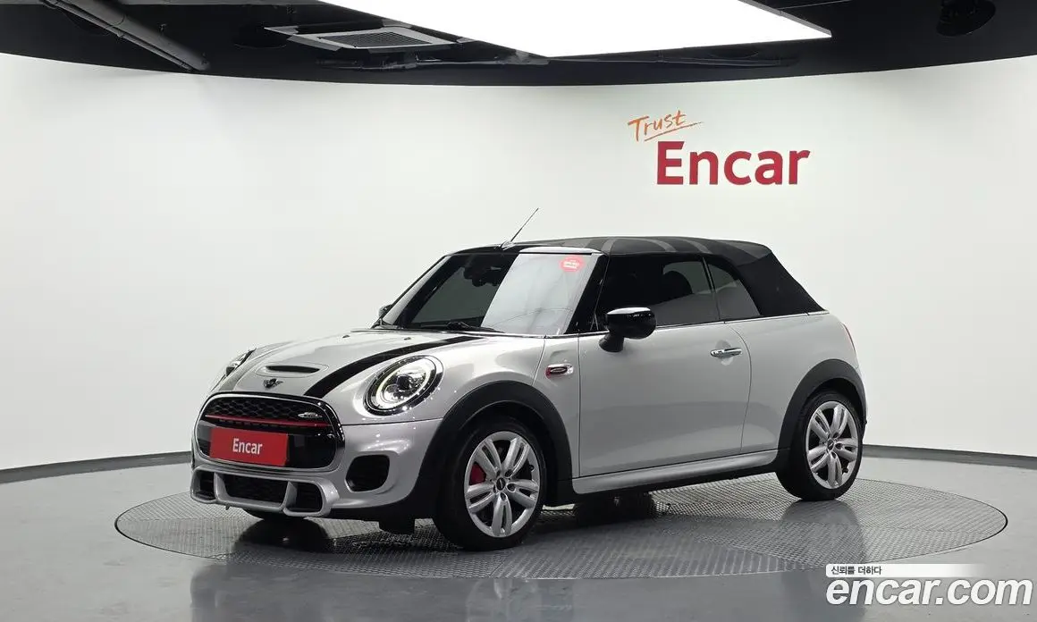 Mini Cooper Convertible 2020 2.0 автомат (гидро), фото 25 Mini Cooper Convertible 2020 2.0 автомат (гидро), фото 25