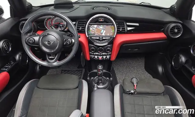 Mini Cooper Convertible 2020 2.0 автомат (гидро), миниатюра 10 Mini Cooper Convertible 2020 2.0 автомат (гидро), миниатюра 10