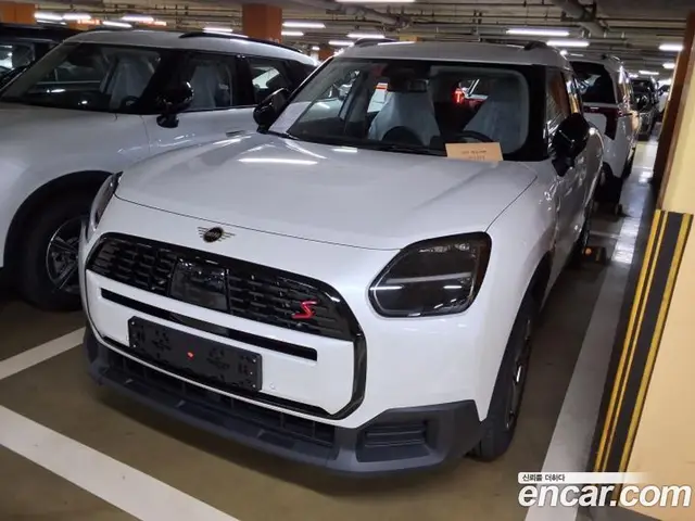 Mini Countryman 2026 2.0 автомат (гидро), миниатюра 3