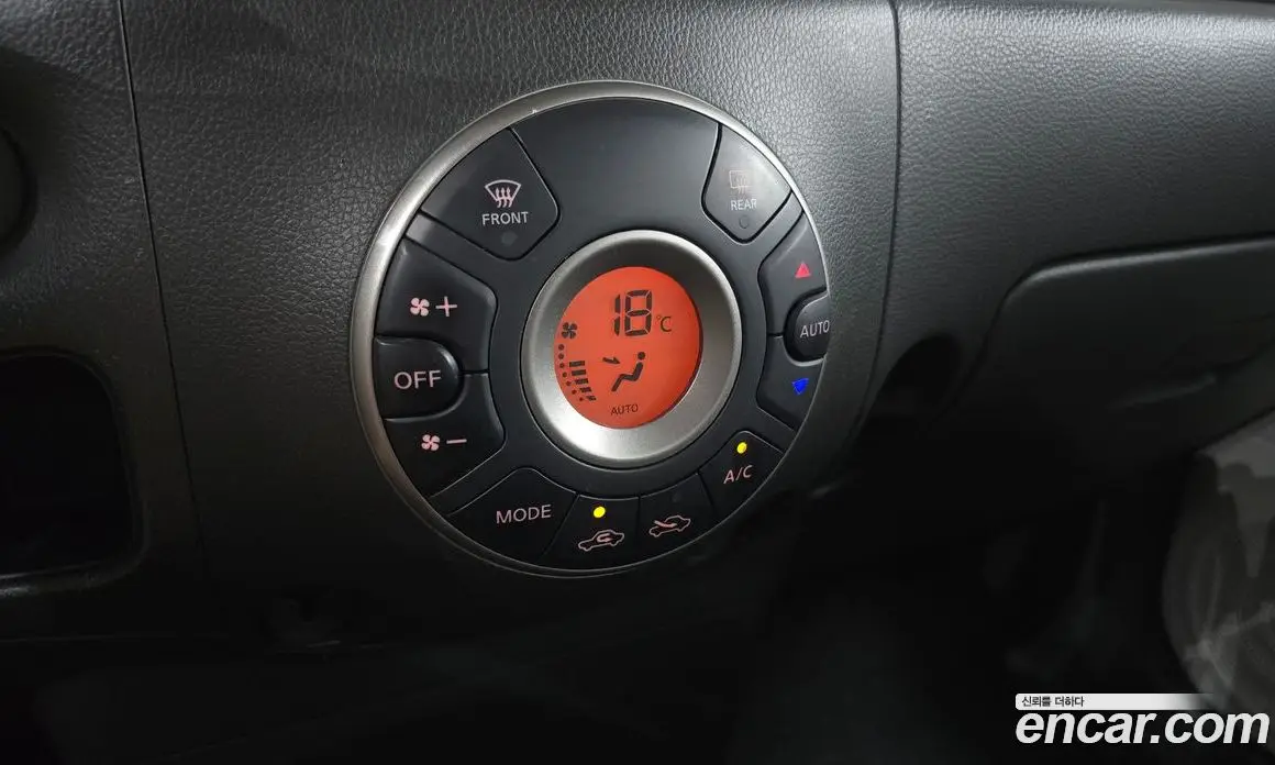 Nissan Cube 2013 1.8 автомат (гидро), фото 18 Nissan Cube 2013 1.8 автомат (гидро), фото 18