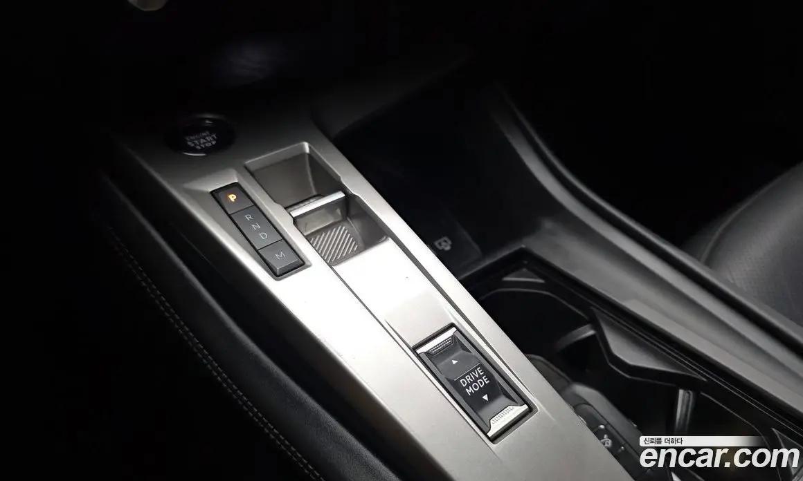 Peugeot 408 2023 1.2 автомат (гидро), фото 9 Peugeot 408 2023 1.2 автомат (гидро), фото 9