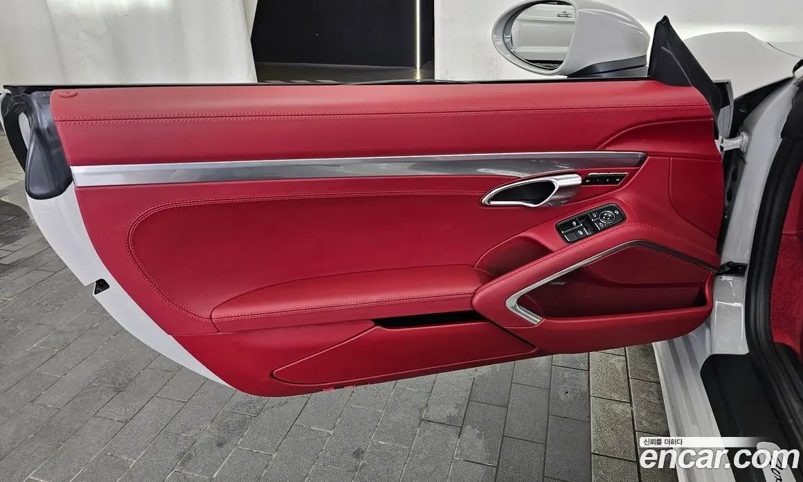 Porsche 718 2023 4.0 автомат (гидро), фото 14 Porsche 718 2023 4.0 автомат (гидро), фото 14