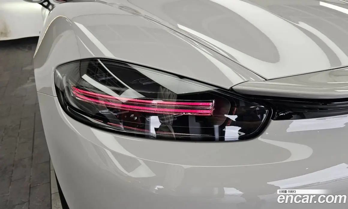 Porsche 718 2023 4.0 автомат (гидро), фото 9 Porsche 718 2023 4.0 автомат (гидро), фото 9