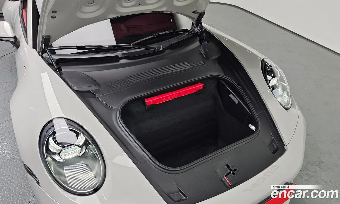 Porsche 911 2022 3.0 автомат (гидро), фото 20