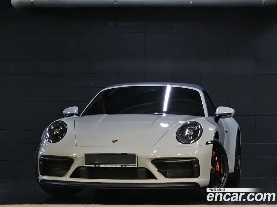 Porsche 911 2022 3.0 автомат (гидро), фото 1 Porsche 911 2022 3.0 автомат (гидро), фото 1