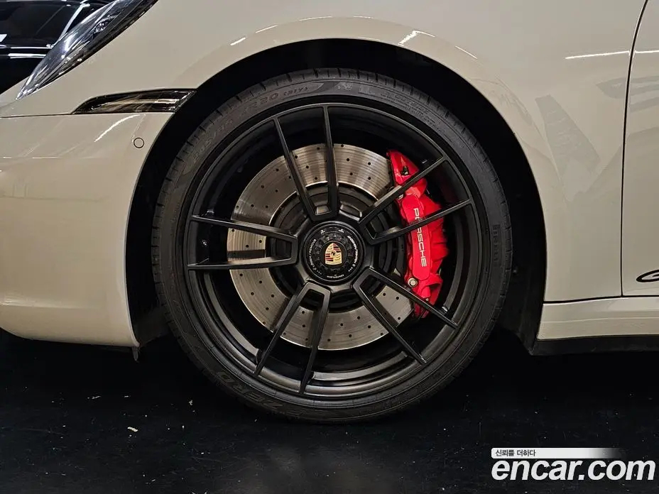 Porsche 911 2022 3.0 автомат (гидро), фото 6 Porsche 911 2022 3.0 автомат (гидро), фото 6