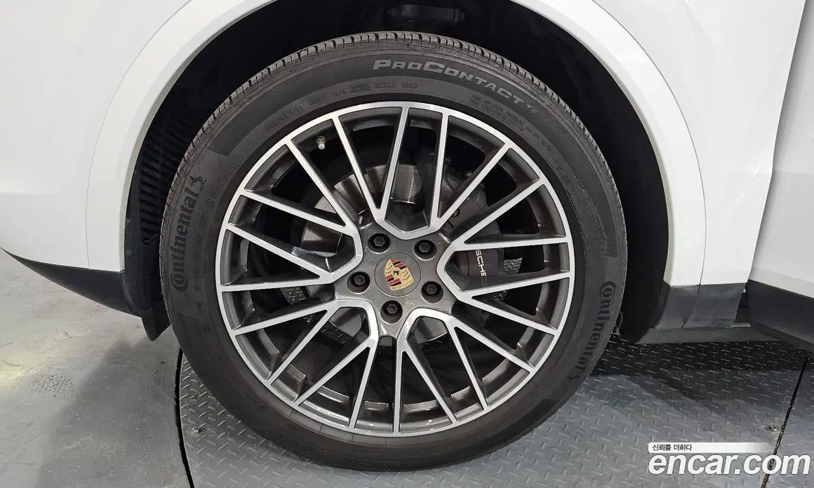 Porsche Cayenne 2023 3.0 автомат (гидро), фото 5 Porsche Cayenne 2023 3.0 автомат (гидро), фото 5