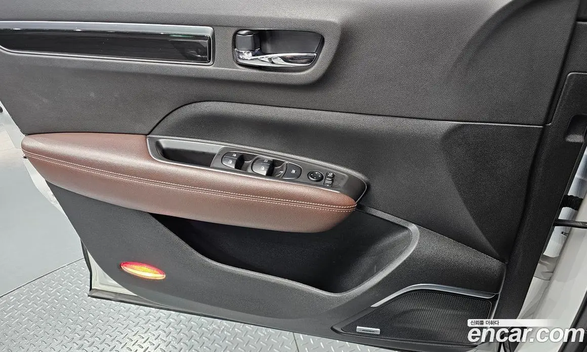 Renault (Samsung) QM6 2016 2.0 автомат (гидро), фото 14 Renault (Samsung) QM6 2016 2.0 автомат (гидро), фото 14