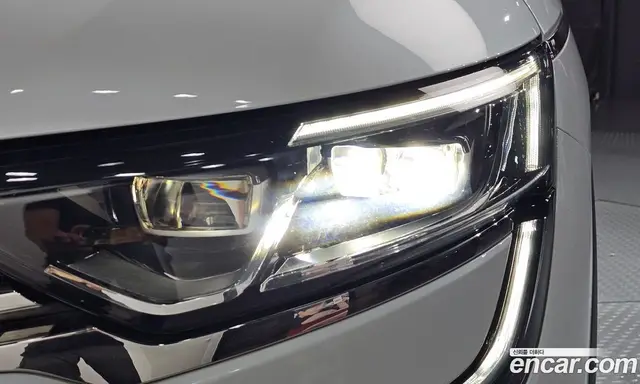 Renault (Samsung) QM6 2016 2.0 автомат (гидро), миниатюра 8 Renault (Samsung) QM6 2016 2.0 автомат (гидро), миниатюра 8