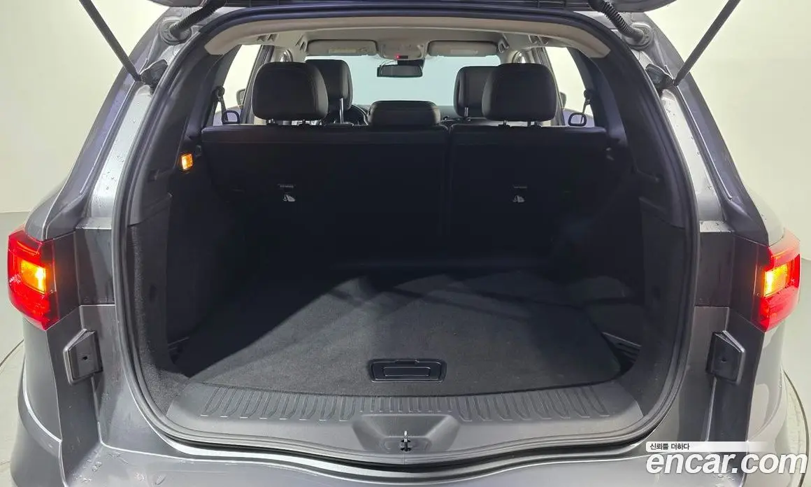 Renault (Samsung) QM6 2017 2.0 автомат (гидро), фото 25 Renault (Samsung) QM6 2017 2.0 автомат (гидро), фото 25