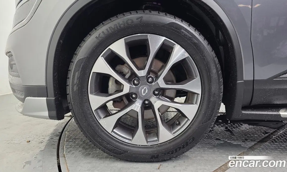 Renault (Samsung) QM6 2017 2.0 автомат (гидро), фото 4 Renault (Samsung) QM6 2017 2.0 автомат (гидро), фото 4