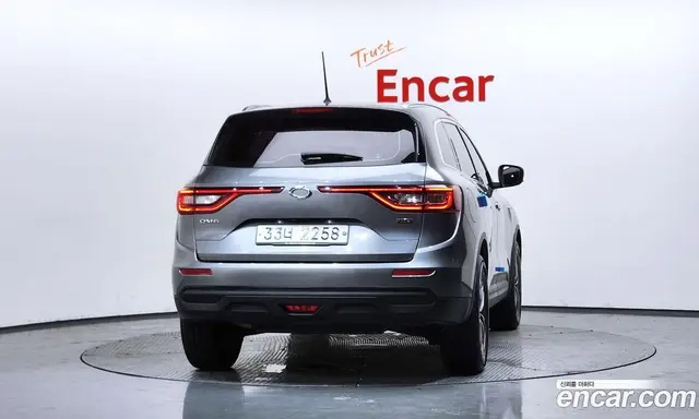 Renault (Samsung) QM6 2017 2.0 автомат (гидро), миниатюра 4 Renault (Samsung) QM6 2017 2.0 автомат (гидро), миниатюра 4