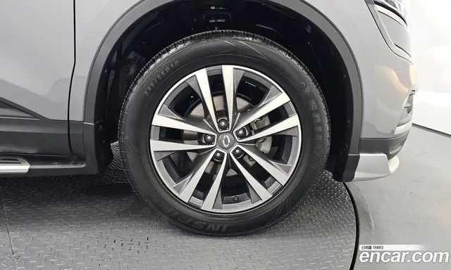 Renault (Samsung) QM6 2018 2.0 автомат (гидро), миниатюра 6 Renault (Samsung) QM6 2018 2.0 автомат (гидро), миниатюра 6