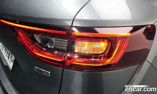 Renault (Samsung) QM6 2018 2.0 автомат (гидро), миниатюра 8 Renault (Samsung) QM6 2018 2.0 автомат (гидро), миниатюра 8