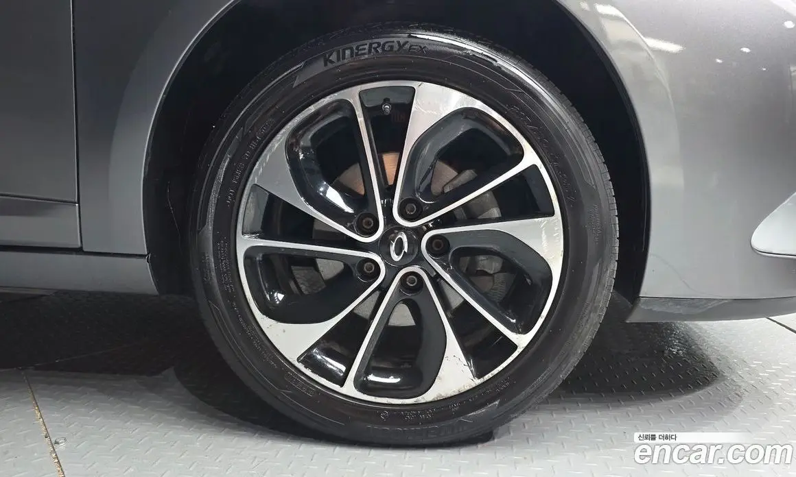 Renault (Samsung) SM3 2015 1.6 автомат (гидро), фото 5 Renault (Samsung) SM3 2015 1.6 автомат (гидро), фото 5