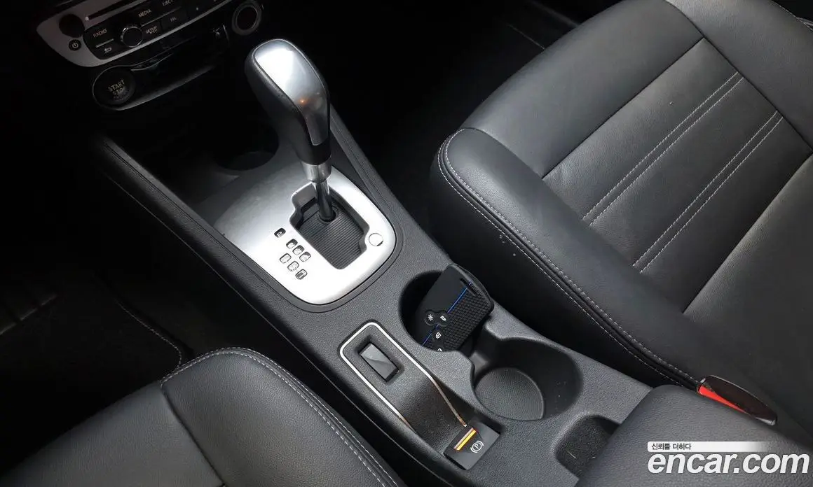 Renault (Samsung) SM3 2015 1.6 автомат (гидро), фото 9 Renault (Samsung) SM3 2015 1.6 автомат (гидро), фото 9