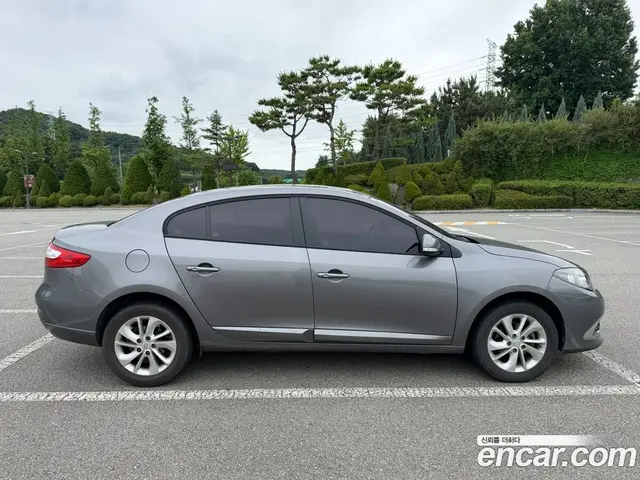 Renault (Samsung) SM3 2016 1.6 автомат (гидро), миниатюра 6