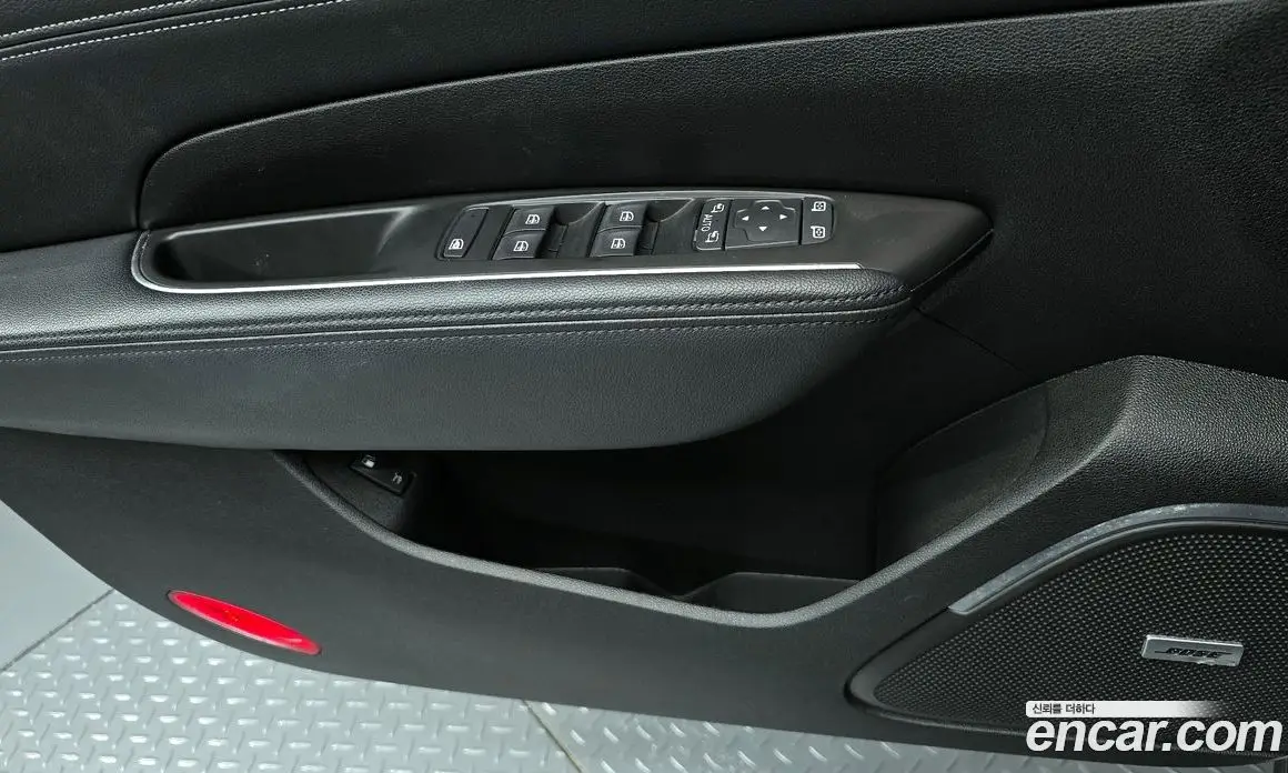 Renault (Samsung) SM6 2016 2.0 автомат (гидро), фото 17 Renault (Samsung) SM6 2016 2.0 автомат (гидро), фото 17