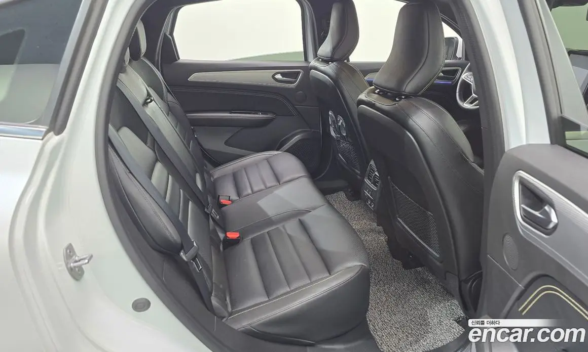 Renault (Samsung) XM3 2023 1.3 автомат (гидро), фото 24 Renault (Samsung) XM3 2023 1.3 автомат (гидро), фото 24