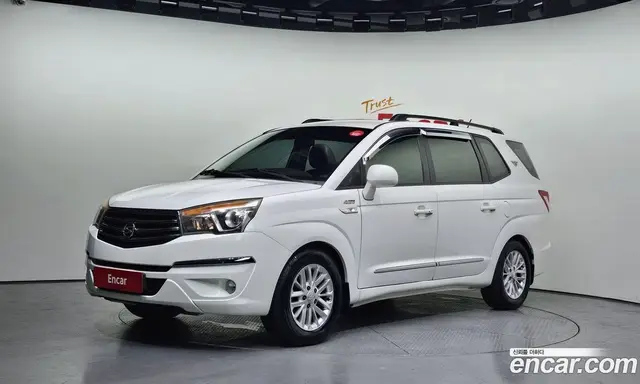 SsangYong Korando 2014 2.0 автомат (гидро), миниатюра 1 SsangYong Korando 2014 2.0 автомат (гидро), миниатюра 1