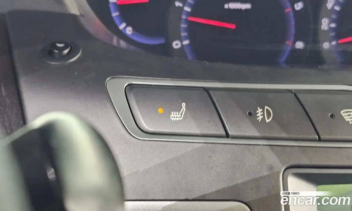 SsangYong Korando 2014 2.0 автомат (гидро), фото 18 SsangYong Korando 2014 2.0 автомат (гидро), фото 18