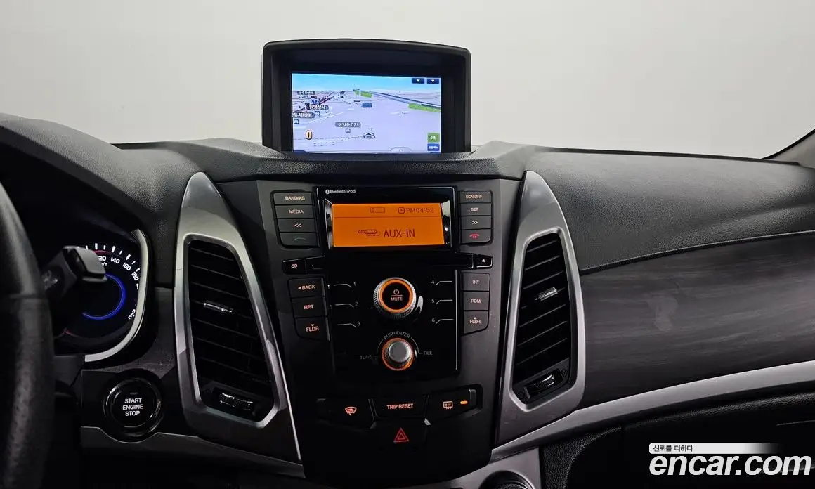 SsangYong Korando 2015 2.2 автомат (гидро), фото 19 SsangYong Korando 2015 2.2 автомат (гидро), фото 19