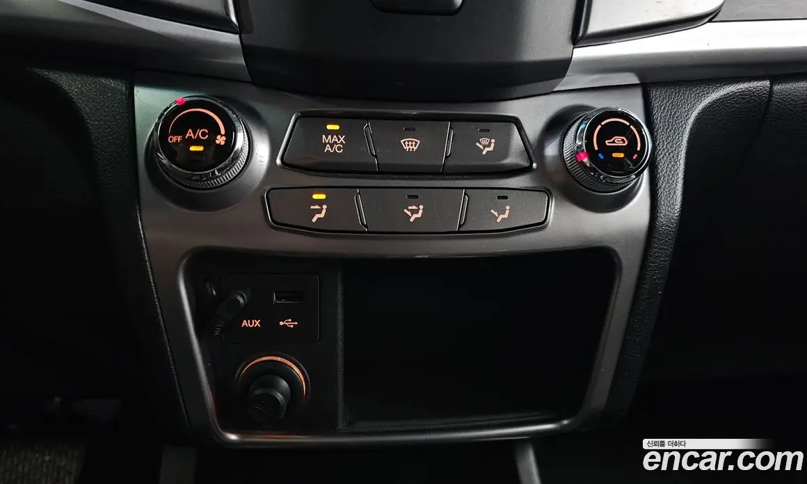 SsangYong Korando 2015 2.2 автомат (гидро), фото 30 SsangYong Korando 2015 2.2 автомат (гидро), фото 30