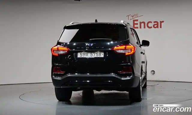 SsangYong Rexton 2019 2.2 автомат (гидро), миниатюра 3 SsangYong Rexton 2019 2.2 автомат (гидро), миниатюра 3
