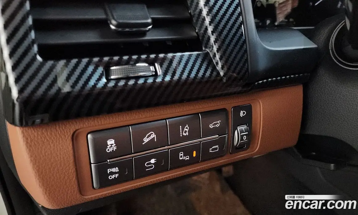 SsangYong Rexton 2019 2.2 автомат (гидро), фото 28 SsangYong Rexton 2019 2.2 автомат (гидро), фото 28