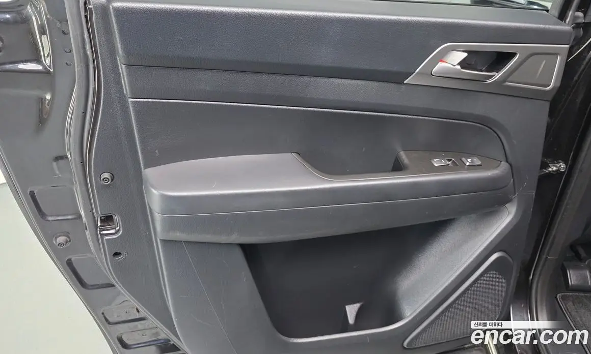 SsangYong Rexton 2019 2.2 автомат (гидро), фото 15 SsangYong Rexton 2019 2.2 автомат (гидро), фото 15