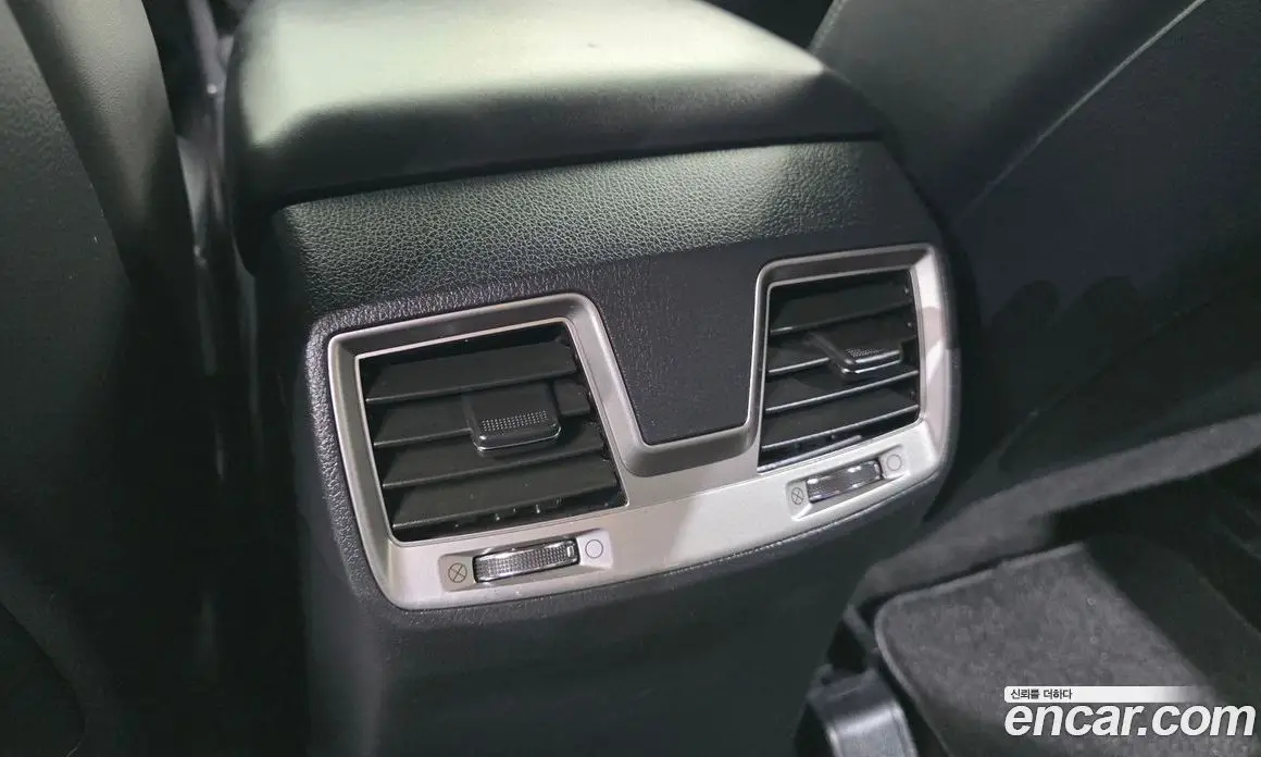 SsangYong Rexton 2019 2.2 автомат (гидро), фото 28 SsangYong Rexton 2019 2.2 автомат (гидро), фото 28