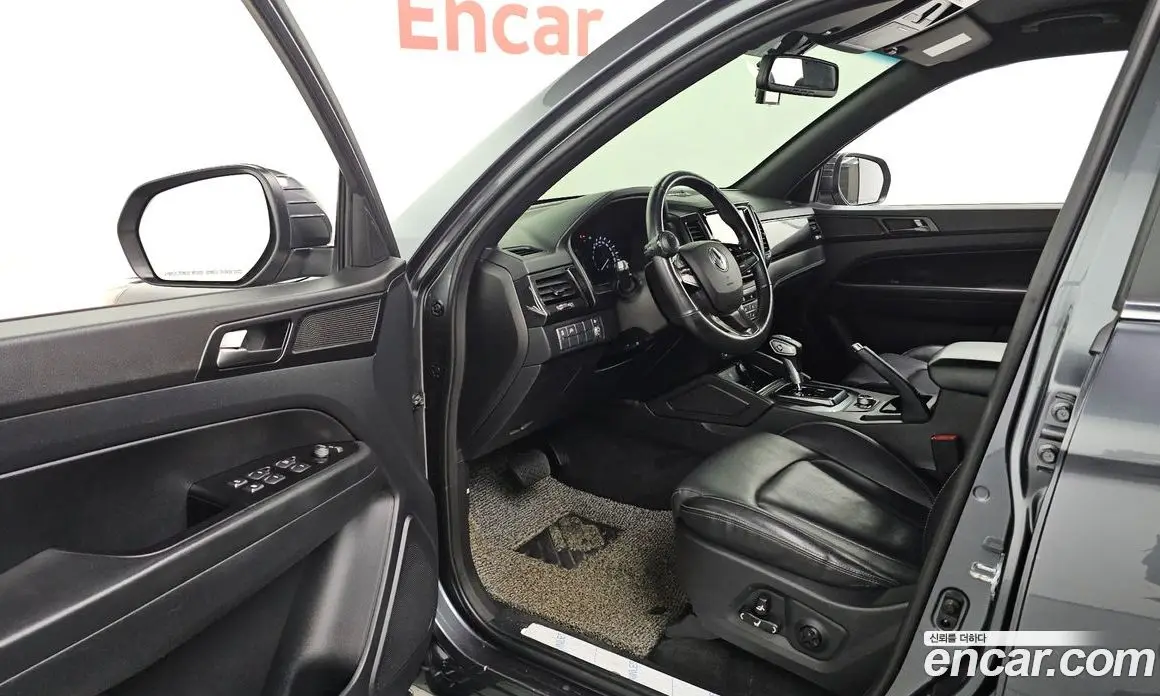 SsangYong Rexton 2021 2.2 автомат (гидро), фото 13 SsangYong Rexton 2021 2.2 автомат (гидро), фото 13