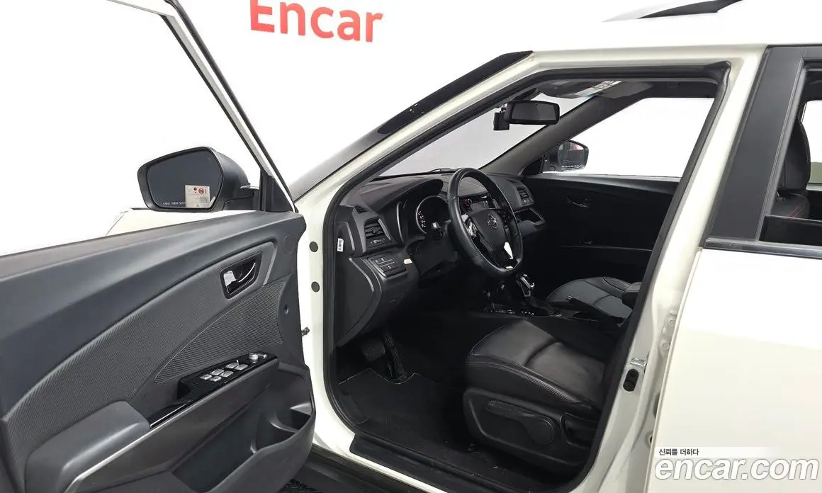 SsangYong TIBOLI 2018 1.6 автомат (гидро), фото 13 SsangYong TIBOLI 2018 1.6 автомат (гидро), фото 13