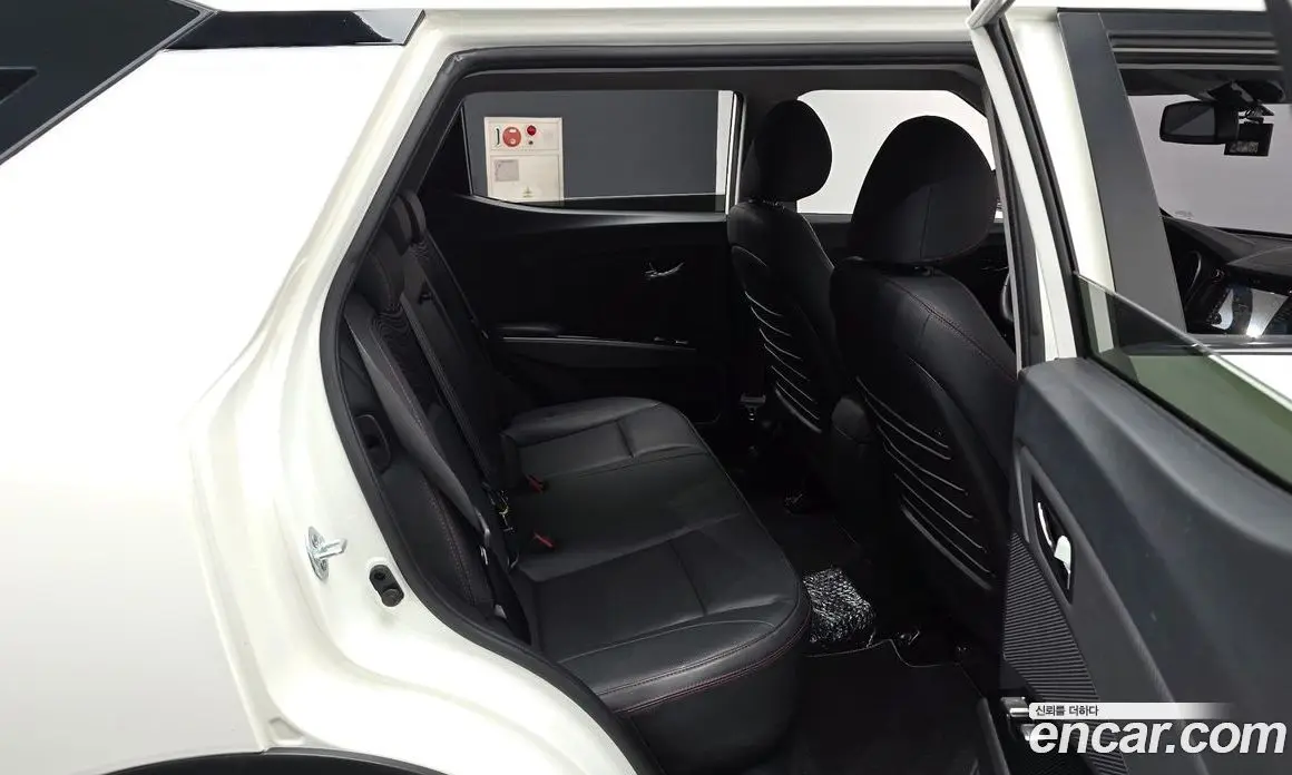 SsangYong TIBOLI 2018 1.6 автомат (гидро), фото 18 SsangYong TIBOLI 2018 1.6 автомат (гидро), фото 18