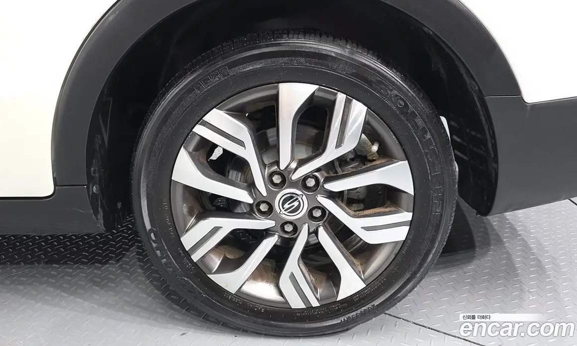 SsangYong TIBOLI 2018 1.6 автомат (гидро), фото 7 SsangYong TIBOLI 2018 1.6 автомат (гидро), фото 7